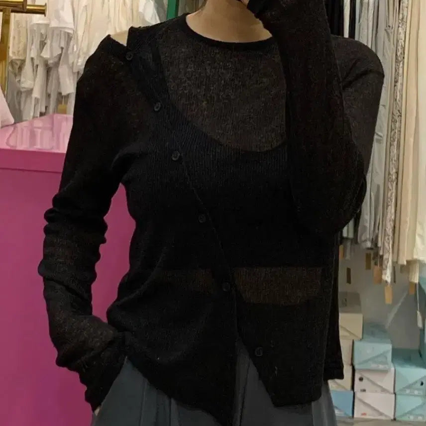 [BUNJANG] See-through Diagonal Linen Slit T-shirt / 시스루 사선 린넨 트임티