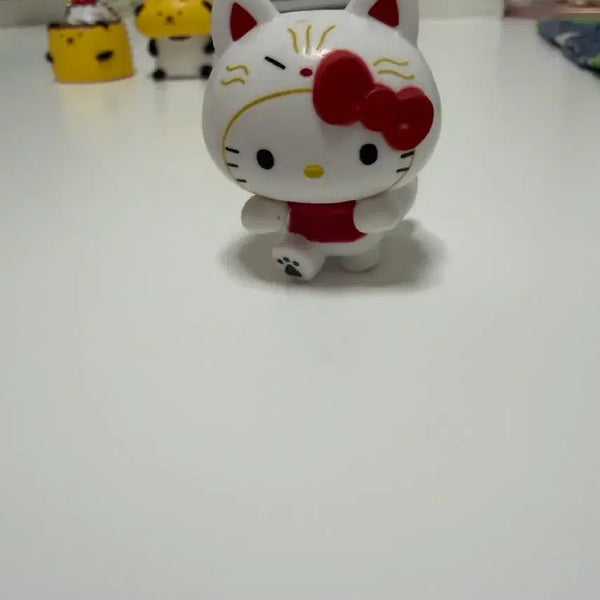 [BUNJANG] Sanrio Hello Kitty Gachapon Figure / 산리오 키티 가챠 판매