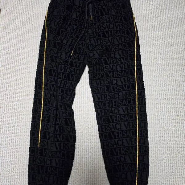 [BUNJANG] Versace I Love Baroque Sweatpants / 베르사체 아이러브 바로크 스웨트팬츠