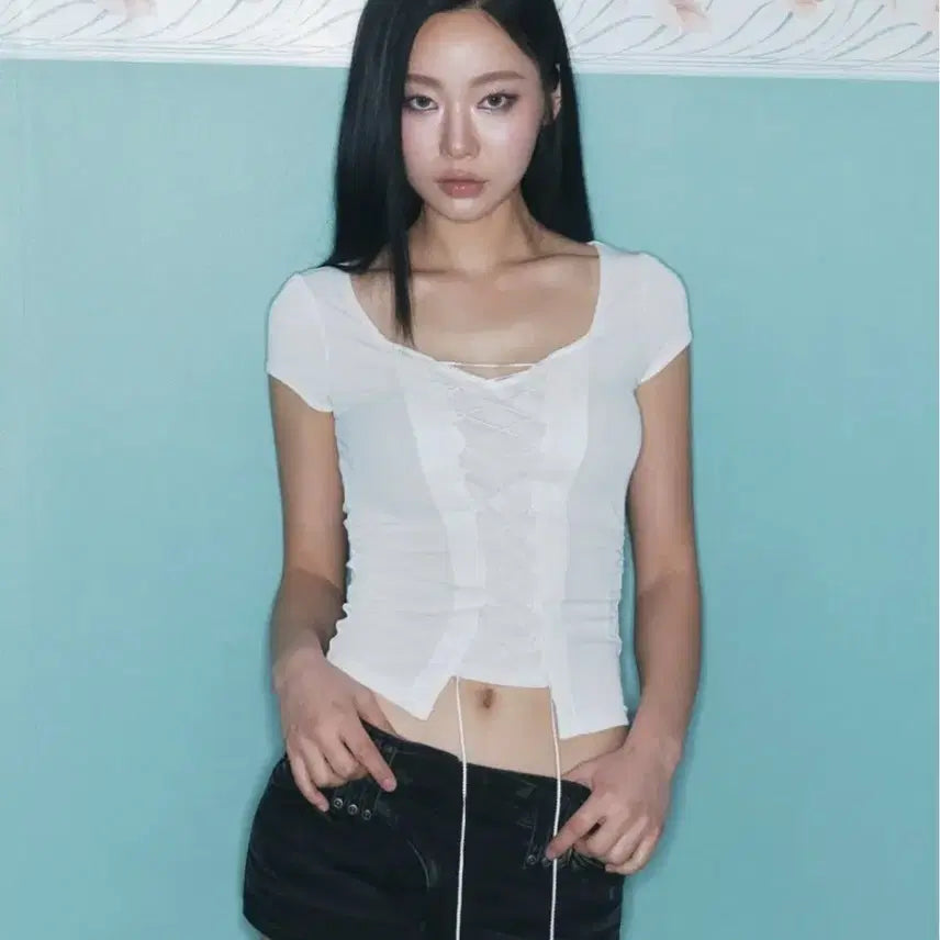 [BUNJANG] Please Follow Me Heren Corset Short Sleeve Top Ivory / 플노팔 Heren Corset Short Sleeve Top