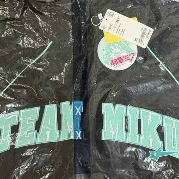 [BUNJANG] SPAIO x Hatsune Miku Windbreaker XL / 스파오 하츠네 미쿠 윈드브레이커 XL