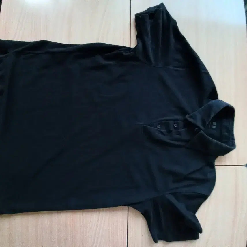 [BUNJANG] Uniqlo Short Sleeve Polo Shirt (Size L) / 유니클로 반팔 카라티 (사이즈 L)