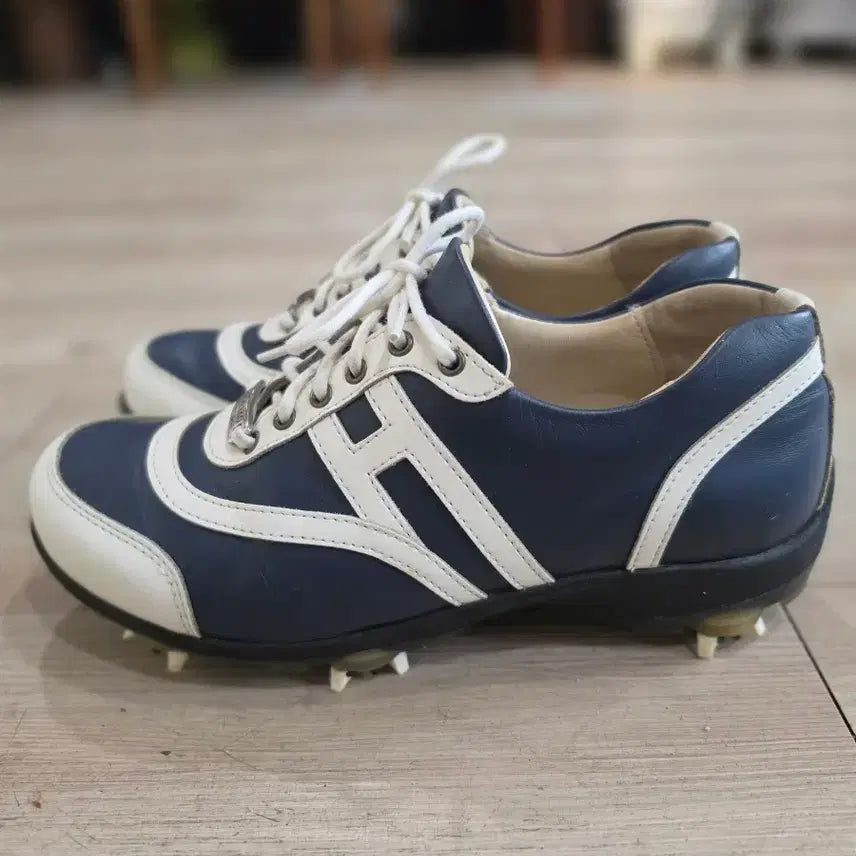[BUNJANG] Helvesco Women's Leather Golf Shoes 230mm / 스위스 헬베스코 여성 가죽골프화 36 230mm