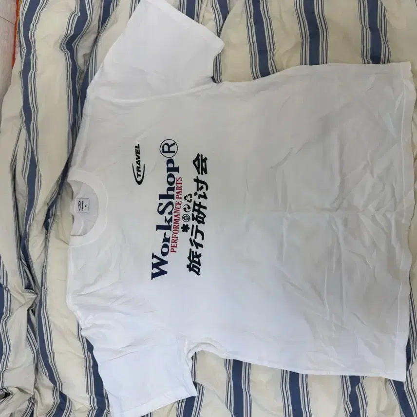 [BUNJANG] Travel Short Sleeve T-Shirt XL / 트래블 반팔티 7천원에 팝니다 xl사이즈입니다