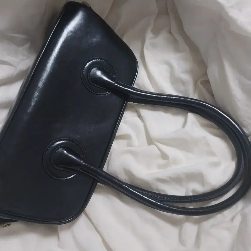 [BUNJANG] Black Baguette Shoulder Bag / 블랙 바게트 숄더백