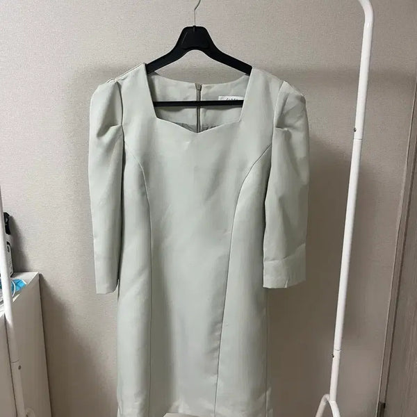 [BUNJANG] Mint Dress for Wedding Guest / 하객룩 민트 원피스