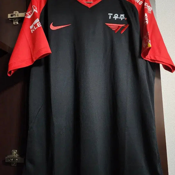 [BUNJANG] T1 Gumayusi 2022 Nike Jersey XL / 2022 T1 티원 구마유시 유니폼
