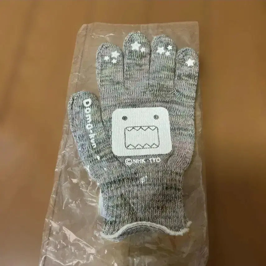 [BUNJANG] Domo-kun Gloves / 급전!)희귀 도모군 도모쿤 Domo 장갑 팔아요