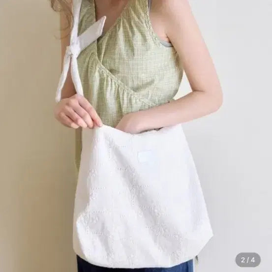 [BUNJANG] Letter From Moon Double Ribbon Shoulder Bag White / 레터프롬문 더블 리본 숄더백 화이트(새상품)