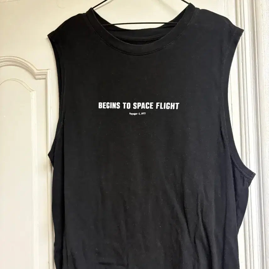 [BUNJANG] Sleeveless T-Shirt / 나시 민소매 티셔츠
