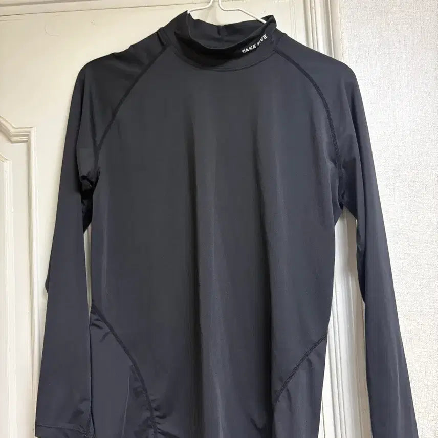 [BUNJANG] TAKE FIVE Logo Performance Long Sleeve T-Shirt / 기능성 티셔츠
