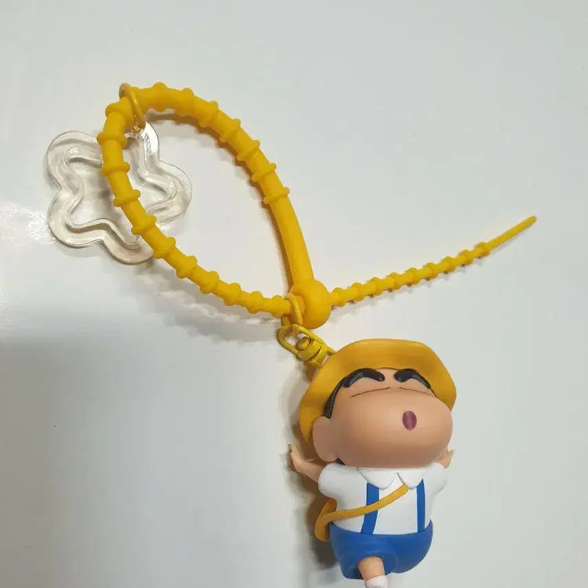 [BUNJANG] Crayon Shin-chan Kindergarten Uniform Keychain Bag Charm / 짱구 유치원복 키링 가방고리