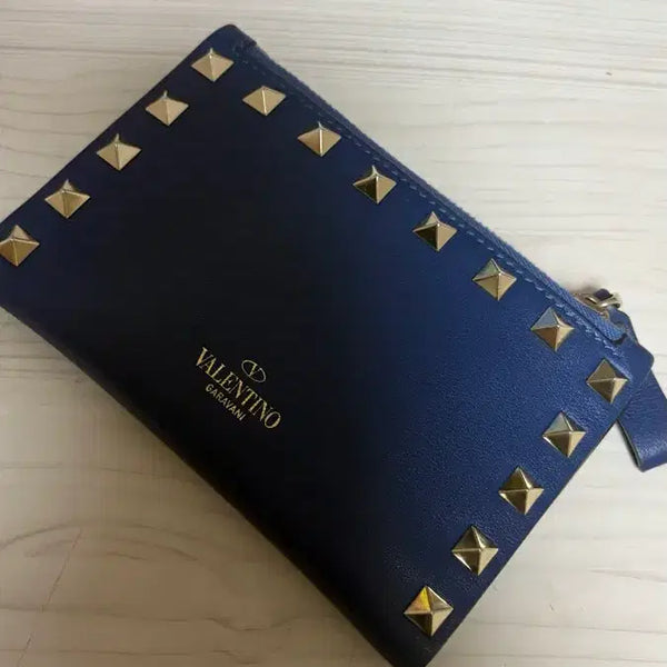 [BUNJANG] Valentino Rockstud Navy Long Wallet / 빈티지발렌티노 락스터드 네이비 여성 장지갑
