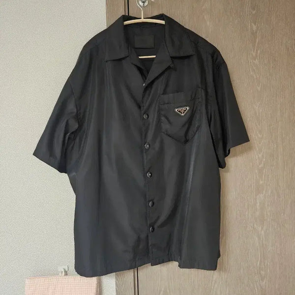 [BUNJANG] Prada Re-Nylon Short Sleeve Shirt Black Size M / 프라다 리나일론 반팔 셔츠 M사이즈 (하자있음)