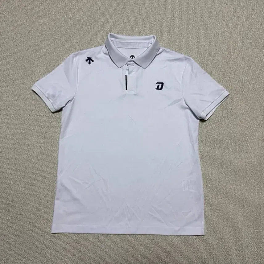 [BUNJANG] Descente NC Dinos Short Sleeve T-Shirt Men's Size 95 / 데상트 NC 다이노스 반팔 티셔츠 남성용 95사이즈