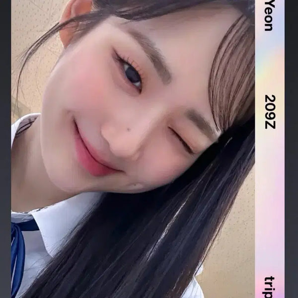 [BUNJANG] TripleS Yeon Double Sided 209 Photocard / 트리플에스 서연 D209