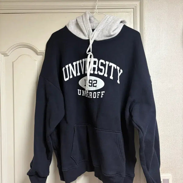 [BUNJANG] Underoff Essential Graphic Fleece Hoodie / 언더오프 에센셜 그래픽 기모 후드티