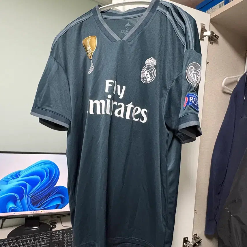 [BUNJANG] Toni Kroos 18-19 Real Madrid Away Authentic Jersey XL / 토니 크로스 18-19 레알 마드리드 어웨이 정품 유니폼