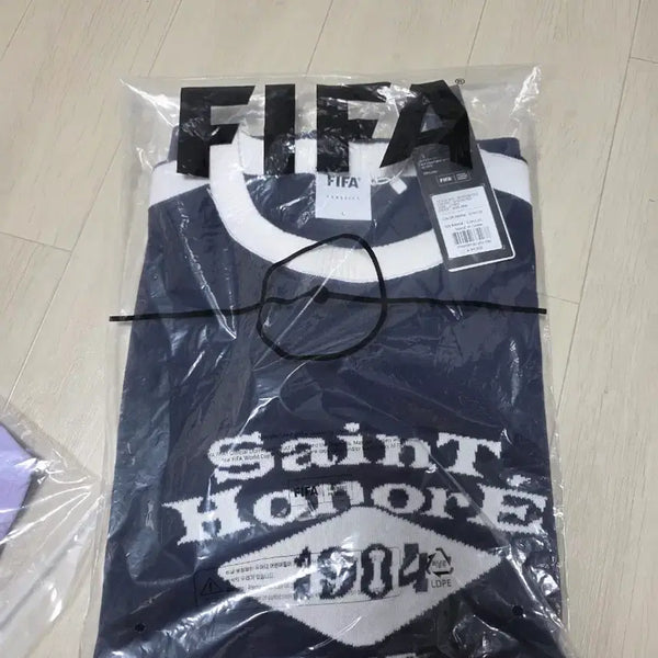 [BUNJANG] Saint Honoré 1904 Official FIFA Licensed Short Sleeve Knit Navy L (100) / FIFA 공식 라이센스 세인트호노레 1904 반팔 니트 L(100) 네이