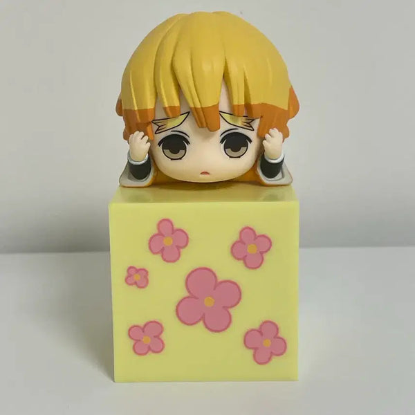 [BUNJANG] Demon Slayer Agatsuma Zenitsu Figure / (판매) 귀멸의 칼날 아가츠마 젠이츠 피규어