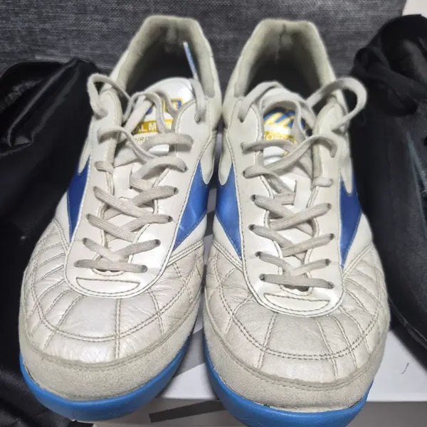 [BUNJANG] Mizuno Morelia Sala Japan TF Soccer Cleats / 미즈노 모렐리아 살라 재팬 tf