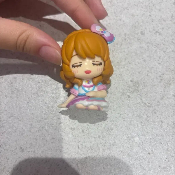 [BUNJANG] Aikatsu! & PriPara Figure (Hoshimiya Ichigo) / 아이엠스타+프리파라 피규어(하늘이)양도/교환