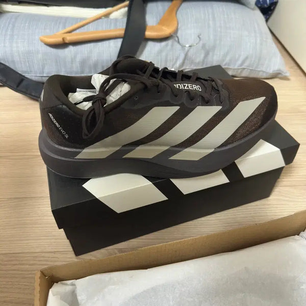 [BUNJANG] Adidas Adizero EVO SL M Aura Coffee/Putty Beige Shoes (250mm) New / 아디제로 EVO SL M - 아우라커피 250사이즈 새상품 팝니다