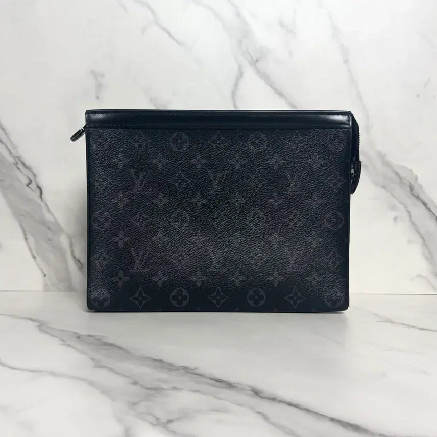 [BUNJANG] Louis Vuitton Pochette Voyage Clutch Bag MM Monogram Eclipse / 루이비통 포쉐트 보야주 이클립스 클러치백 MM
