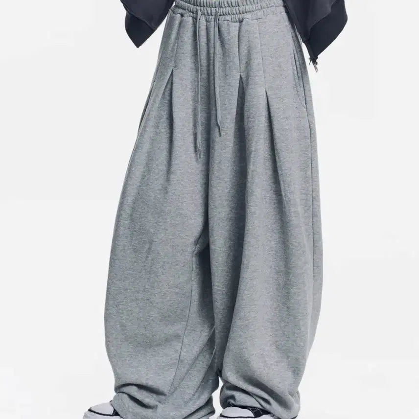 [BUNJANG] Easyino Easy Super Mega Balloon Two-Tuck Sweatpants / 이지노이지) 슈퍼 메가 벌룬 투턱 스웻 펜츠