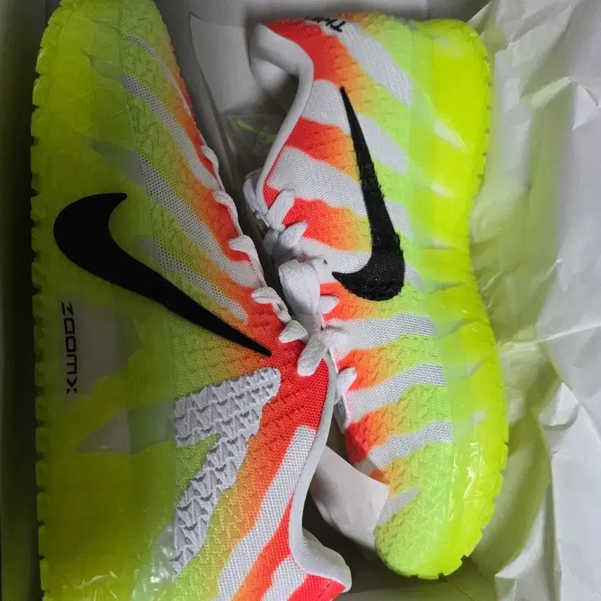 [BUNJANG] Nike Zamorant 3 Basketball Shoes Size 280 / 자모란트 3  280  판매합니다