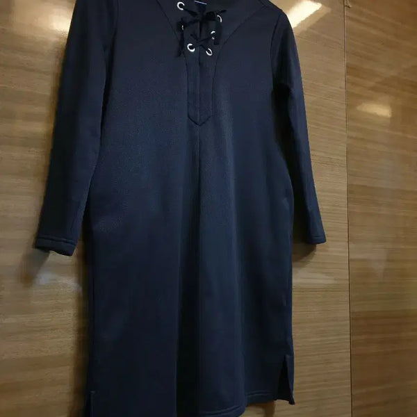 [BUNJANG] Black Fleece Long Dress with Lace-up Detail / 블랙 기모 롱 원피스 90(66)