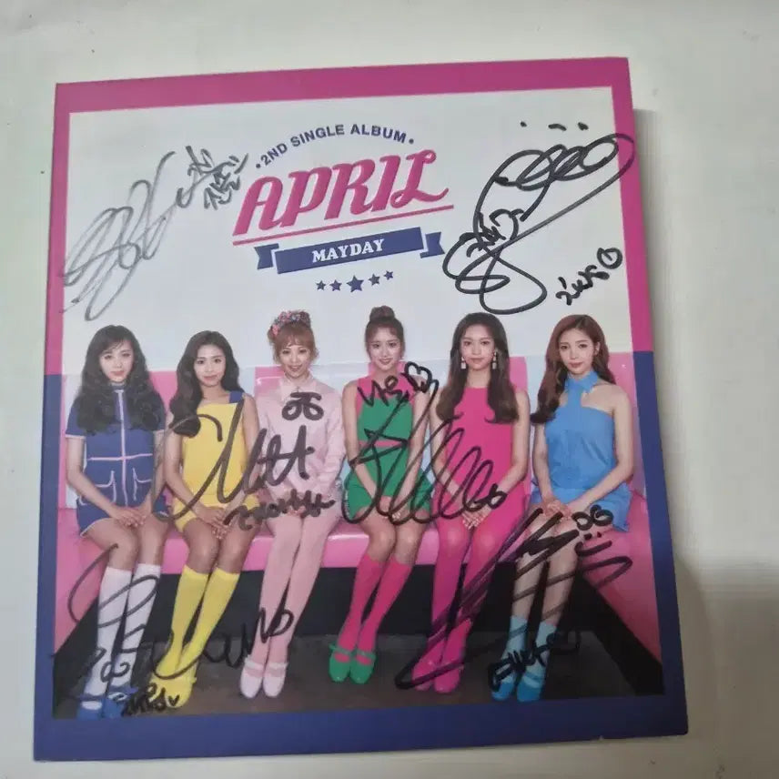 [BUNJANG] April 2nd Single Album MAYDAY Autographed Signed CD / 홍보용)에이프릴 2집 싱글 앨범 MAYDAY 친필 싸인 cd 깨끗합니다