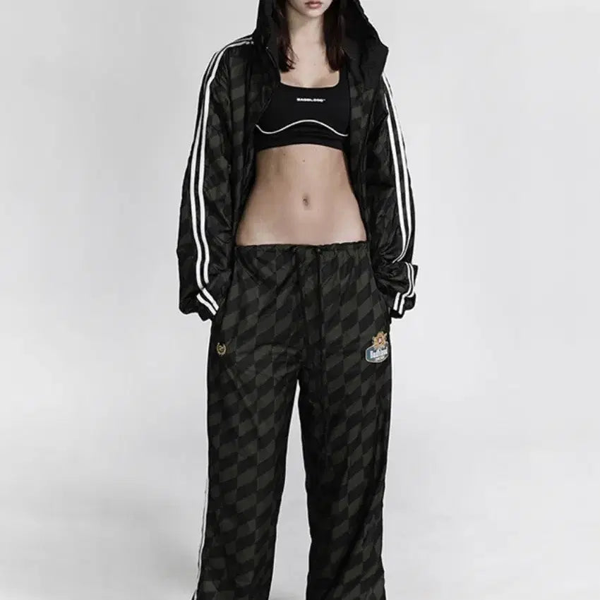 [BUNJANG] Bad Blood Nylon Two-Way Jogger Pants / 배드블러드 나일론 투웨이 조거팬츠