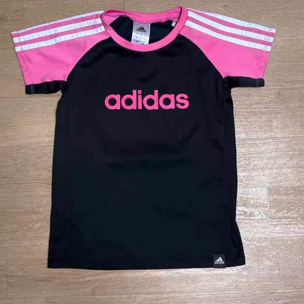 [BUNJANG] Adidas Vintage Blackpink Sporty T-Shirt / 아디다스 빈티지 반팔티 블랙핑크 스포티