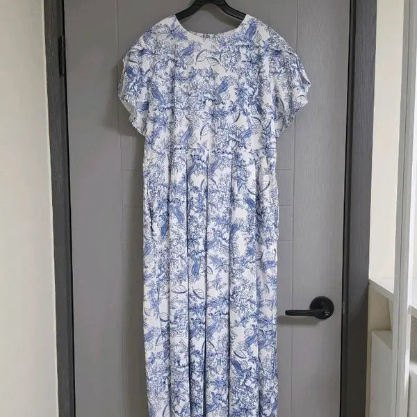 [BUNJANG] Tsuall Frill Dress / 뜨왈 프릴 원피스 새상품