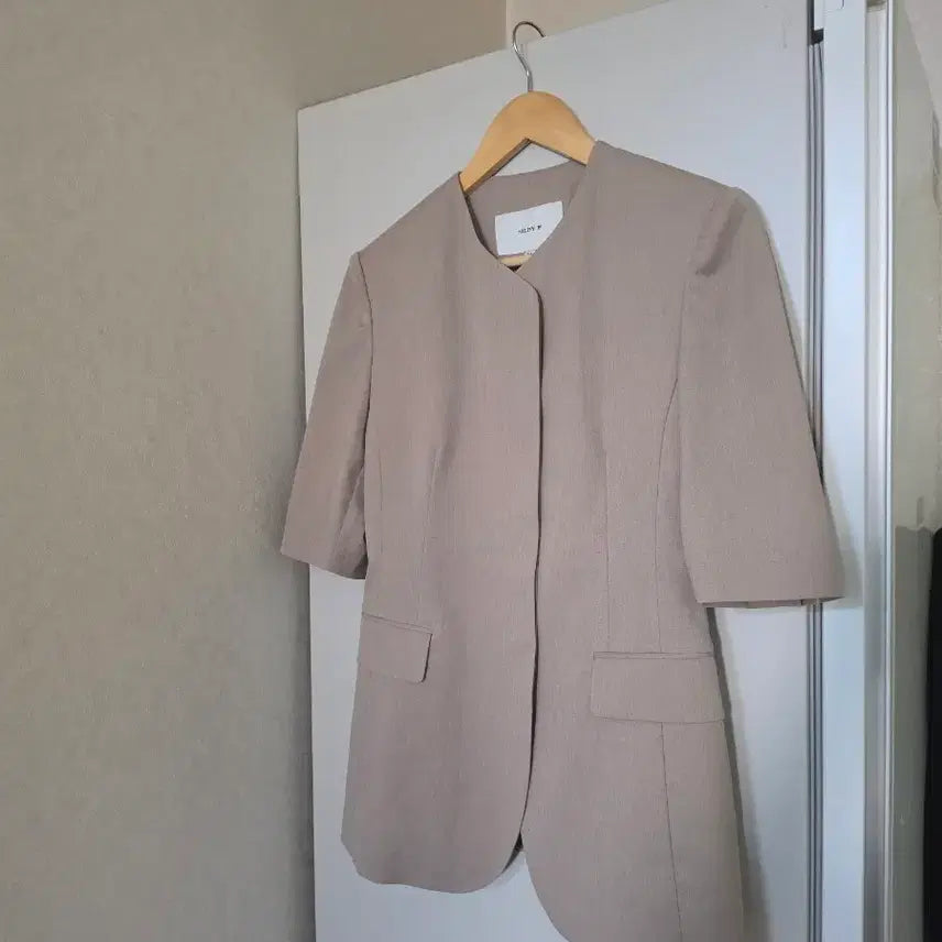 [BUNJANG] NILBY P Summer Half Sleeve Jacket Beige Linen Blend / NILBY P 닐바이피 서머 하프슬리브 자켓