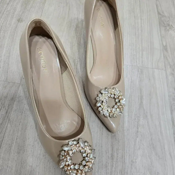 [BUNJANG] CCOROl Women's Beige Cubic Embellished Heel Pumps / 꼬로이 여성 구두 베이지 큐빅장식힐 CCOROl 베이지 큐빅 펌프스 힐