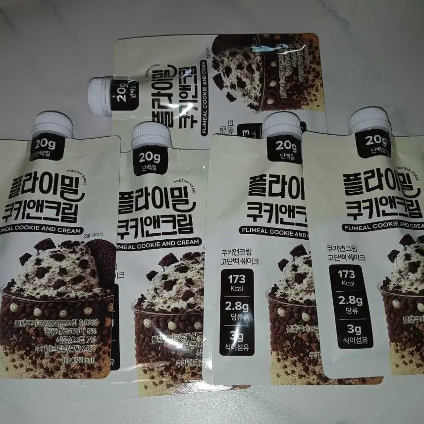 [BUNJANG] Flymile High-Protein Cookie & Cream Shake (5 Packs) / 플라이밀 쿠키앤크림 고단백 쉐이크 5개