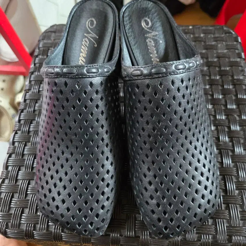 [BUNJANG] Naima Leather Mules Black / 나이마 가죽 뮬 블랙