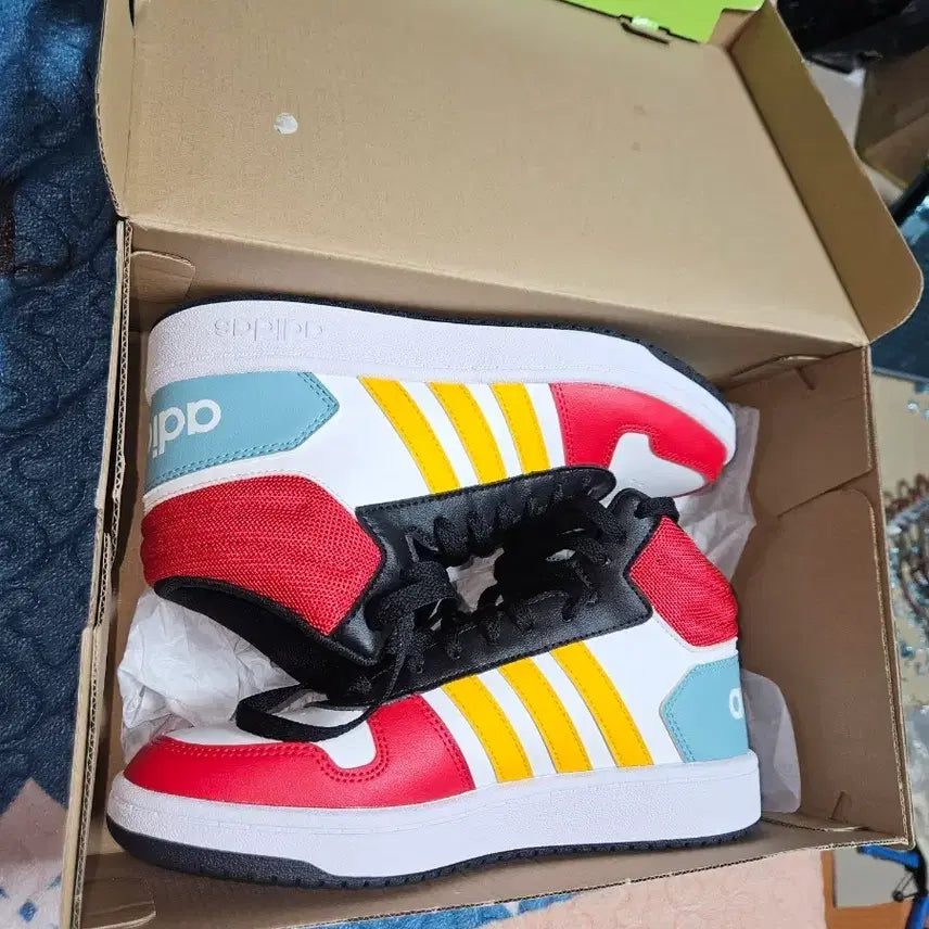 [BUNJANG] Adidas Basketball Shoes Size 260 / 아디다스260
