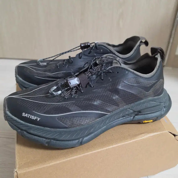 [BUNJANG] Hoka x Satisfy Speed Mafate 4 "Light Coffee" (240mm) / [240] 호카x새티스파이 스피드 마파테4 라이트커피