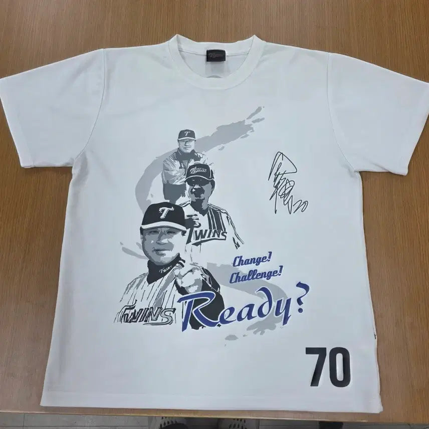 [BUNJANG] LG Twins Kim Jae-bak 'Ground Fox' FOX 70 Short-Sleeve T-Shirt (Size 100) / LG트윈스 김재박 감독 '그라운드의 여우' FOX 70 반팔티 100