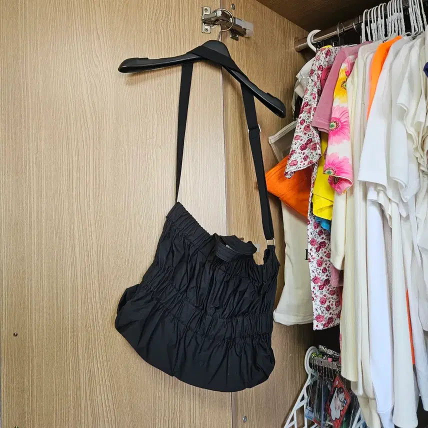 [BUNJANG] Acoc Shoulder Cross Bag / 아코크 숄더 크로스 가방