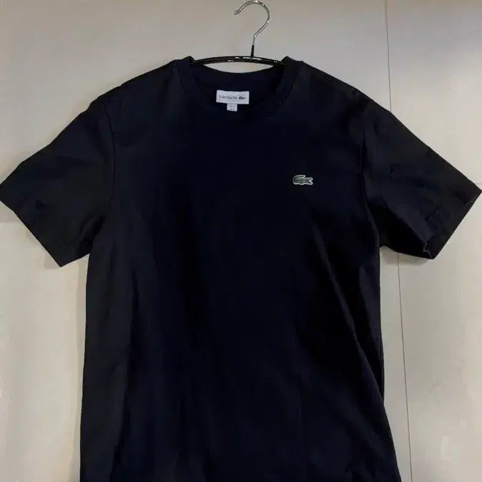 [BUNJANG] Lacoste Basic Crewneck T-Shirt Black / [003, M] 라코스테 베이직 크루넥 티셔츠 블랙