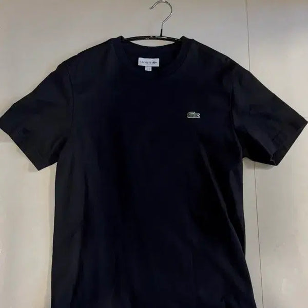[BUNJANG] Lacoste Basic Crewneck T-Shirt Black / [003, M] 라코스테 베이직 크루넥 티셔츠 블랙