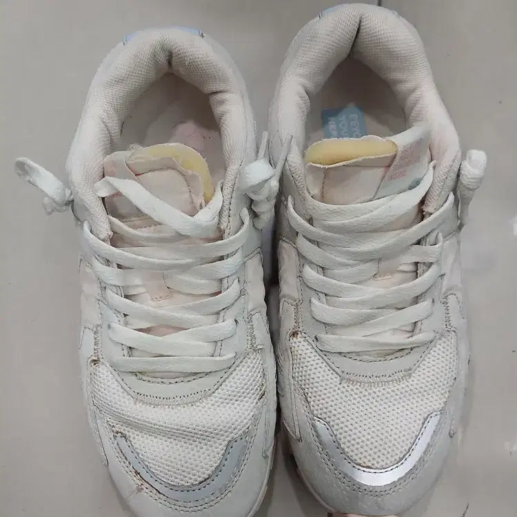 [BUNJANG] NEPA Vintage Used Sneakers Size 240 / NEPA 네파 240사이즈 7H27664 운동화 빈티지 중고 스니커즈