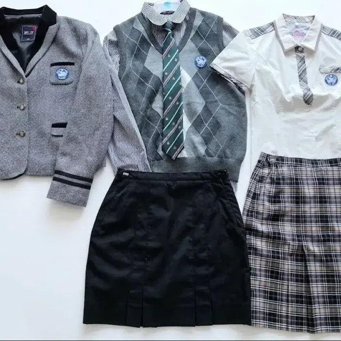[BUNJANG] Women's School Uniform Set for All Seasons / 예쁜 여자교복 사계용 교복세트d34f(평택비전고)