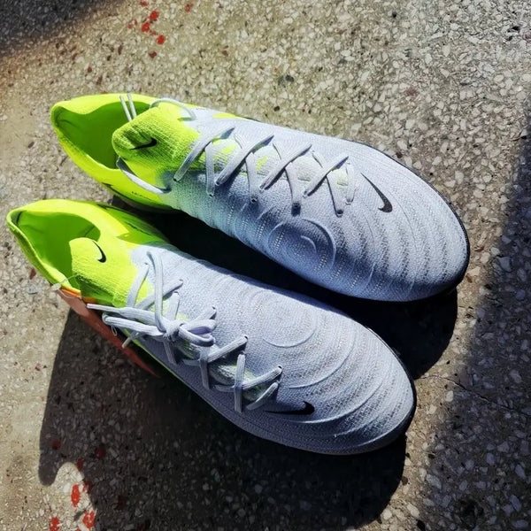 [BUNJANG] Nike Phantom GX2 Pro TF 285 Futsal Shoes / 나이키 팬텀GX2 프로 TF  285사이즈 풋살화