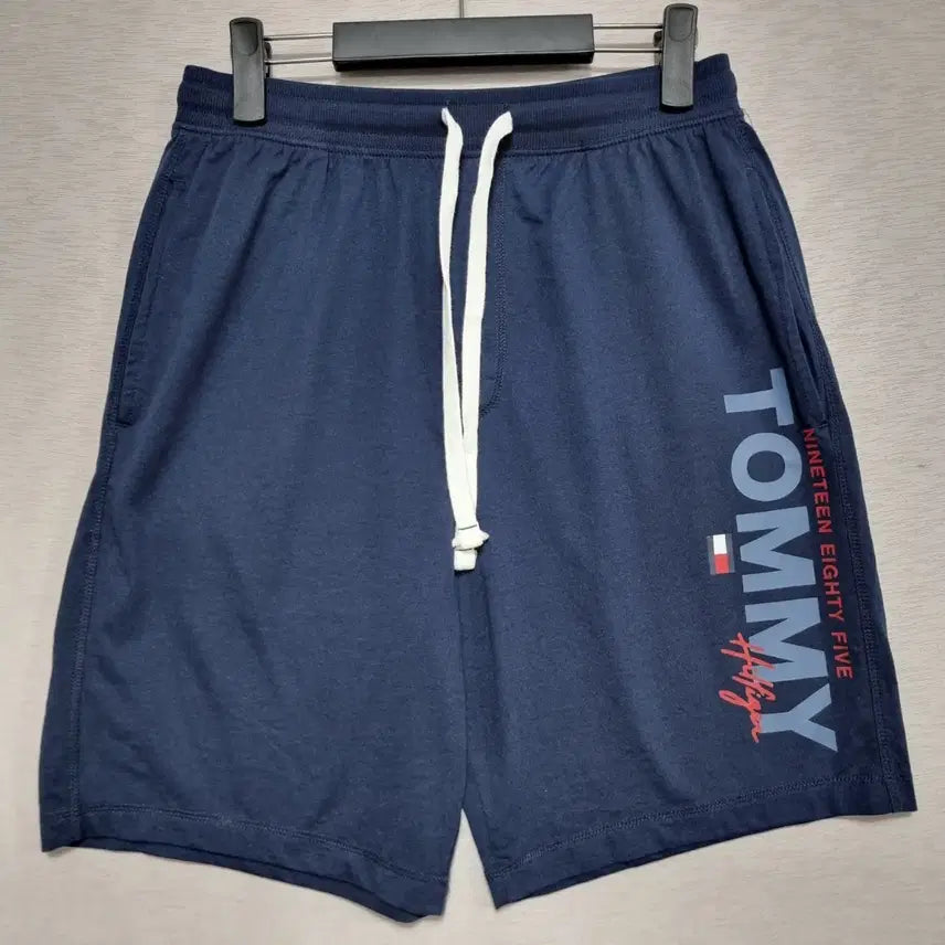 [BUNJANG] Tommy Hilfiger Navy Shorts Men's 32 Inch / 타미힐피거 네이비 반바지 남자32인치ㅡ0416ㅇㅇ