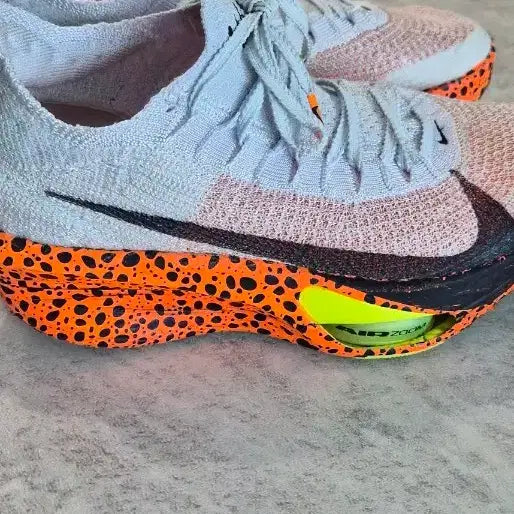 [BUNJANG] Nike Air Max Alphafly NEXT% 2 Orange Black Running Shoes / 나이키 에어맥스 알파플라이 넥스트% 2 오렌지 블랙